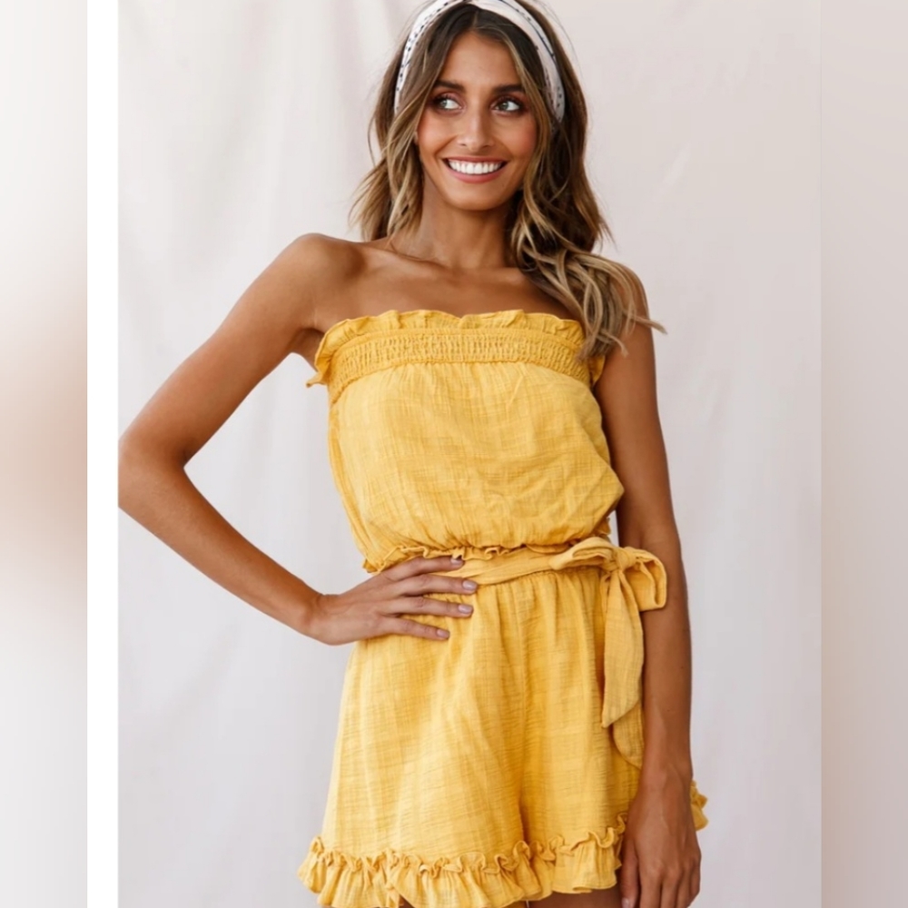 Selfie Leslie Stephy Frill-trimmed Strapless Romper